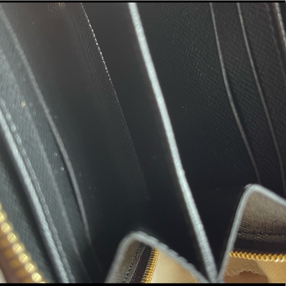 Louis Vuitton M69354 GIANT MONOGRAM ZIPPY COIN PURSE BNIB Made in France - Picture 9 of 14